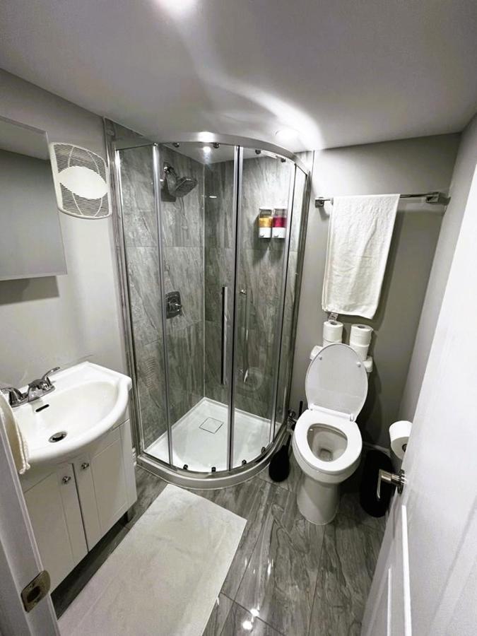 Beautiful Basement Apartment Niagara Falls